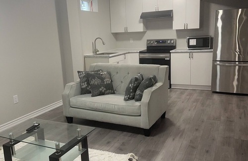Oshawa Apartment | Beautiful 2 bedroom basement apartment with separate entrance