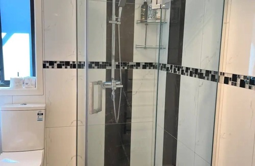 Manurewa House | Beautiful 2 bedroom house