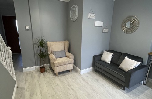 Abbey Wood House | Beautiful 2 bedroom house