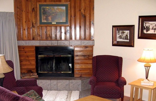 Ruidoso Apartment | Beautiful 2 bedroom unit at resort, sleeps 6
