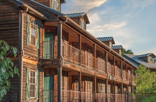 Flint Apartment | Beautiful 2 bedroom unit at resort, sleeps 6