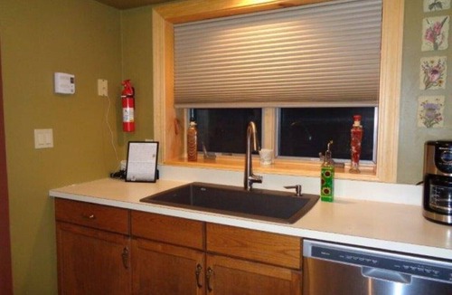North Creek House | Beautiful 2 bedroom with AC in every room and a great view
