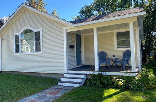 South End House | Beautiful 2 BR home, quiet, minutes from downtown