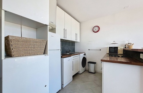 Palavas-les-Flots Apartment | Beautiful 2-room apartment with sea view in Palavas-les-Flots