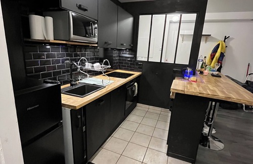 Saint-Denis Apartment | . Beautiful 2-room apartment on the outskirts of Paris - near Stade de France