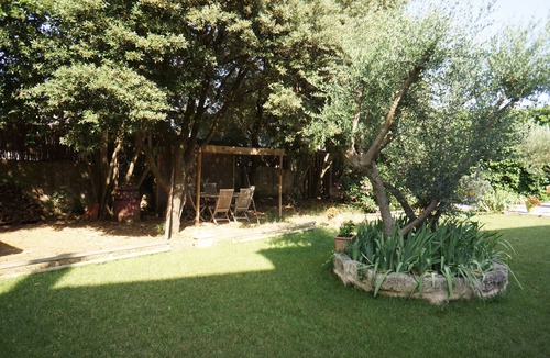 Saussan Apartment | Beautiful 2-room studio 45 m2 with pool access