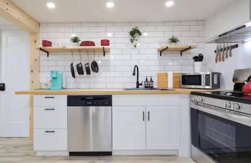 Sydney Apartment | Beautiful 2Bdr apartment down town Sydney.