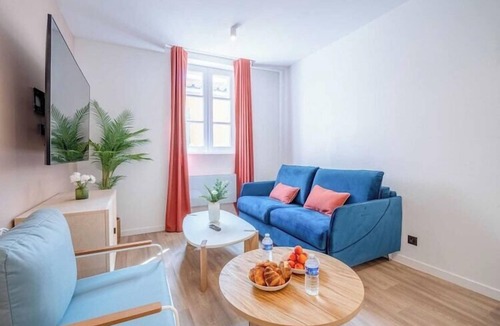 Old Town Apartment | Beautiful 2bdr flat - Hyper centre St Tropez