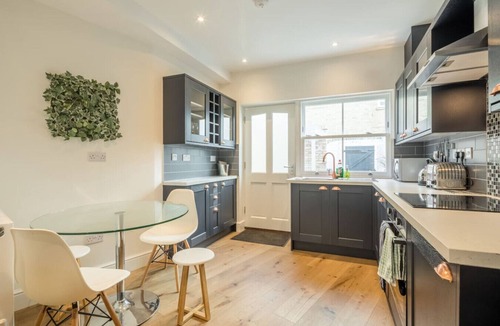 Cambridge House | Beautiful 2bed Central Home