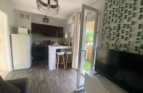 Mediterranee Apartment | Beautiful 2nd-floor apartment, bright - 4 guests