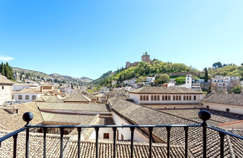 Albaicin Apartment | Beautiful 3 bd apartment. Plaza Nueva IV