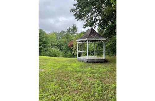 Casco House | Beautiful 3 bed 2 bath ranch home