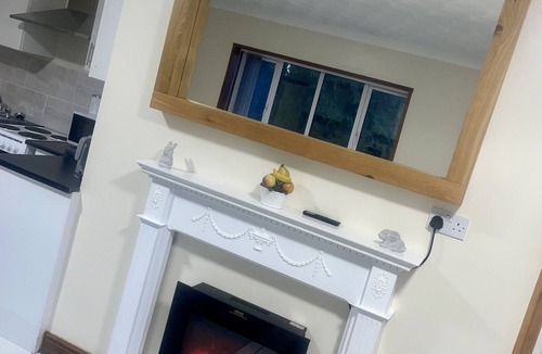 Bircotes Cottage | Beautiful 3-bed Bungalow in Bawtry Doncaster