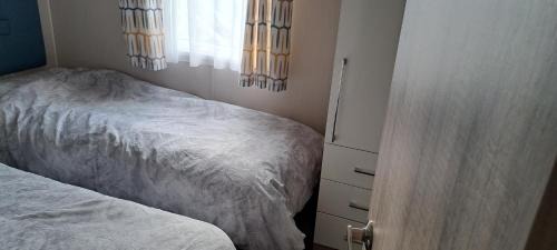 Lydd House | Beautiful 3-Bed Lodge in kent