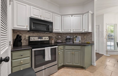 Hoover House | Beautiful 3 Bedroom on the River!