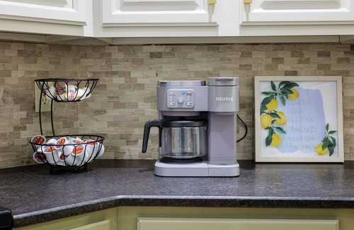 Hoover House | Beautiful 3 Bedroom on the River!