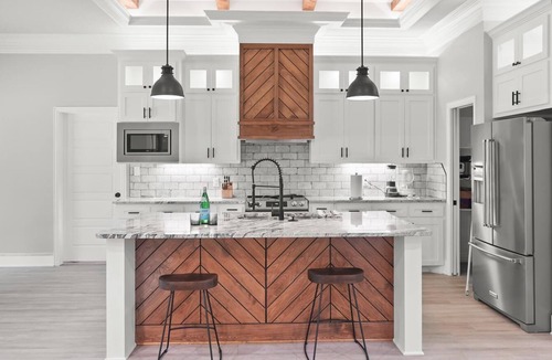Flint House | Beautiful 3-bedroom, 2 Bath New Build Home on Lake Palestine with WiFi, AC