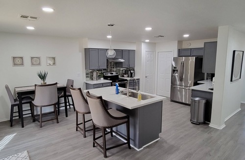 Westwind House | Beautiful, 3 bedroom , 2bath ,heated pool , pool table