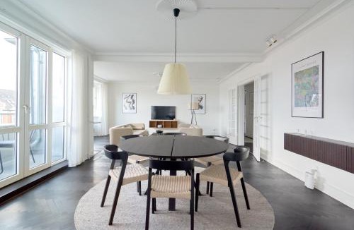 Osterbro Apartment | Beautiful 3 Bedroom Apartment Near Shopping & Metro