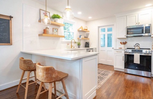 Lynchburg Apartment | Beautiful 3 Bedroom Escape