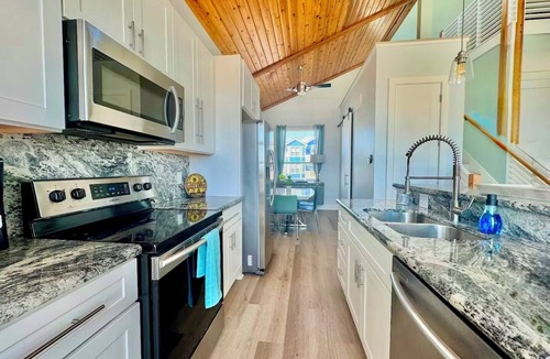 Pointe San Luis House | Beautiful 3-bedroom house Ocean View, Grill, Community Pool and Beach Gear