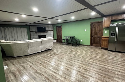 Pelican House | Beautiful 3 bedroom lake house!