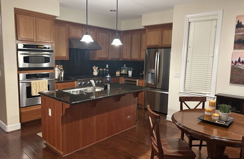 Yountville House | Beautiful 3-bedroom house in Yountville two blocks from Downtown