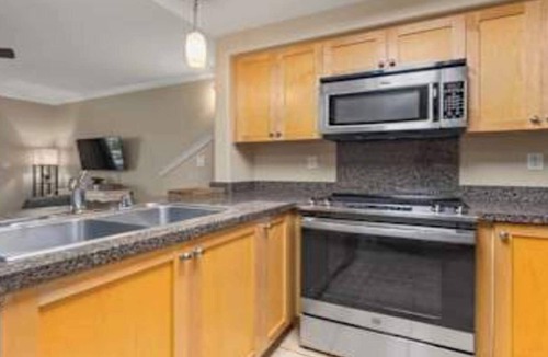 Kapolei Condo | Beautiful 3 Bedroom Villa