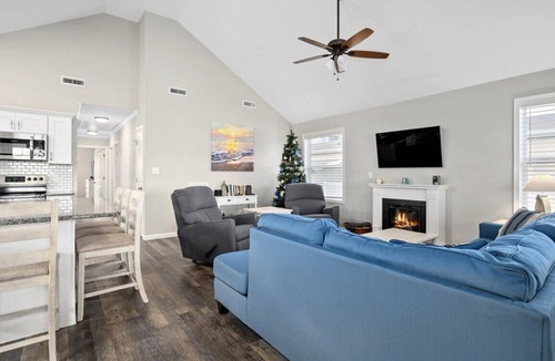 Montego Bay House | Beautiful 3 BR 2 BA Home in Montego Bay - Community Pool
