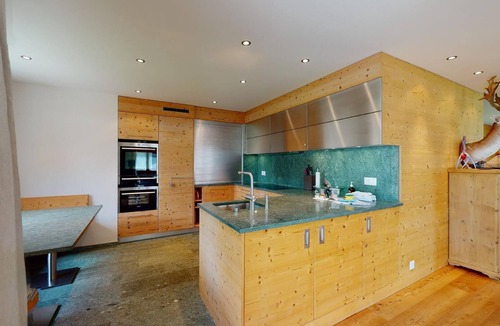 Maloja Apartment | Beautiful 3½ room flat on the second floor.