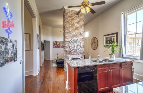 Faubourg Livaudais House | Beautiful 3bedroom house, walk to St. Charles Ave and G. District,.