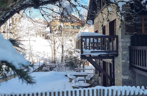 Chateau-d'Oex House | Beautiful 3BR Apartment With Terrace