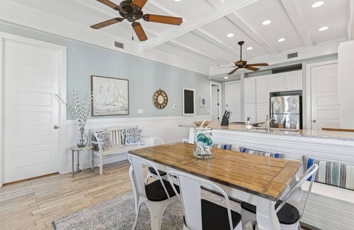 Cinnamon Shore Condo | Beautiful, 3rd-Fl, Pet-Friendly Condo@Cinnamon Shore w/Easy Amenity Access!