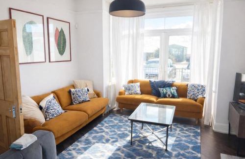 Pevensey House | Beautiful 4 Bed Beach House