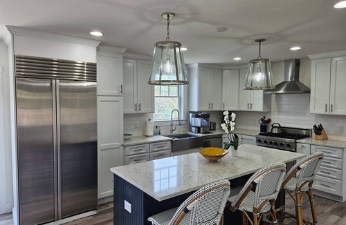 Tom Nevers House | Beautiful 4 bed with Pool + Spa