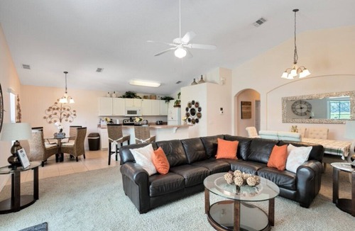 Highgate Park Villa | Beautiful 4 Bedroom 3 Bathroom pool and spa Villa In Secure Gated Community