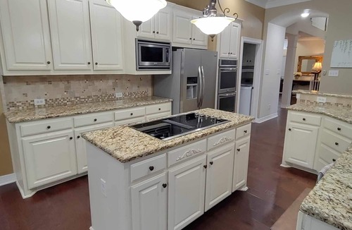 Southlake House | Beautiful 4 Bedroom + 3.5 Bathroom Home in Southlake