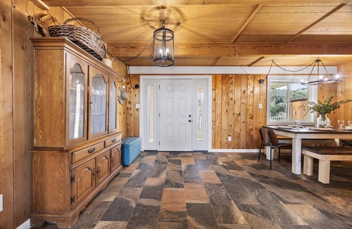 Keene Cabin | Beautiful 4-bedroom cabin in enchanting Tehachapi mountains with private hiking