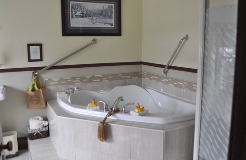 Carbonear House | Beautiful 4 bedroom spacious home each with private bathroom.