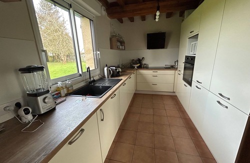 Beauficel-en-Lyons House | Beautiful 4-star house with heated pool in a green and quiet setting