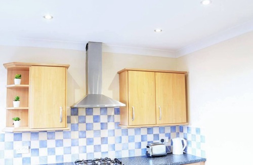 Roker House | Beautiful 5-Bed House Roker Beach