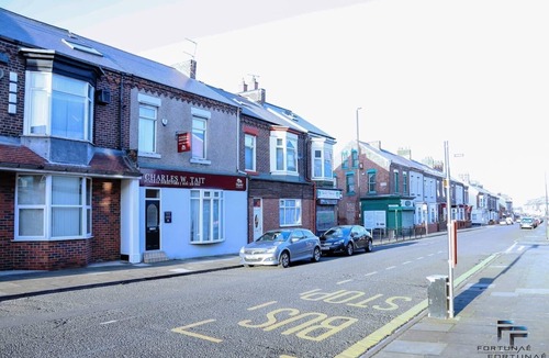 Roker House | Beautiful 5-Bed House Roker Beach