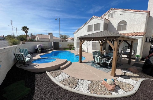 Desert Shores House | Beautiful 5 bedroom house with an amazing pool & spa . Great for relaxing.
