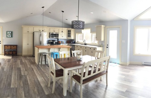 Tracadie House | Beautiful 5 Bedroom Waterfront Home With Over 3000 Sq. Ft Of Living Space!