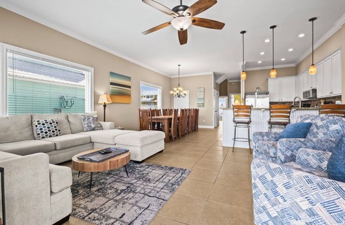 Southpointe House | Beautiful 5 BR Beach Front Property
