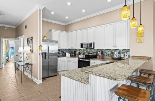 Southpointe House | Beautiful 5 BR Beach Front Property