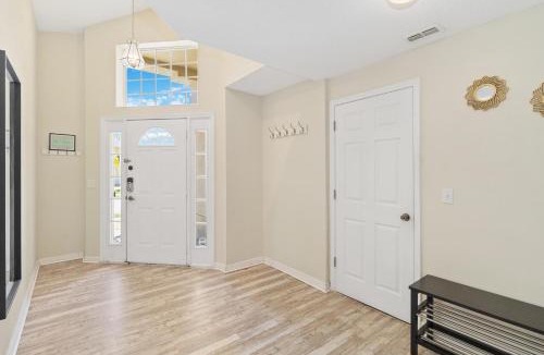 Lake Davenport Estates House | Beautiful 55 Bedroom Home!