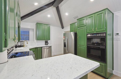 DeSoto House | Beautiful 5Br 2Bath DeSoto Home with Pool