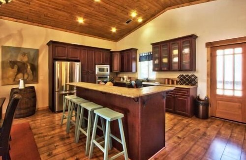 South Lake Tahoe House | Beautiful 6 Bedroom, 4 Bathroom Home Centrally Located and Perfectly Appointed