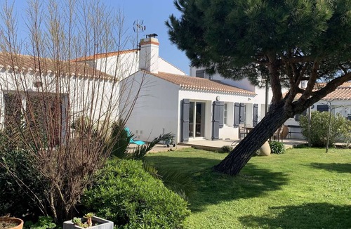 La Gueriniere House | Beautiful 6-room house near the beach in La Guérinière
